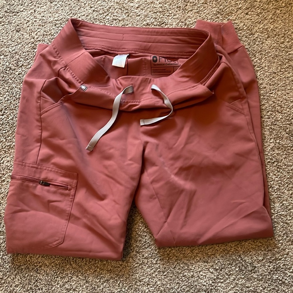 Mauve pink fig joggers